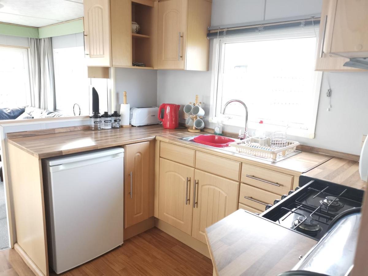 מלון Poundstock No99 Static Caravan Widemouth Fields 3 Mins From Beach מראה חיצוני תמונה